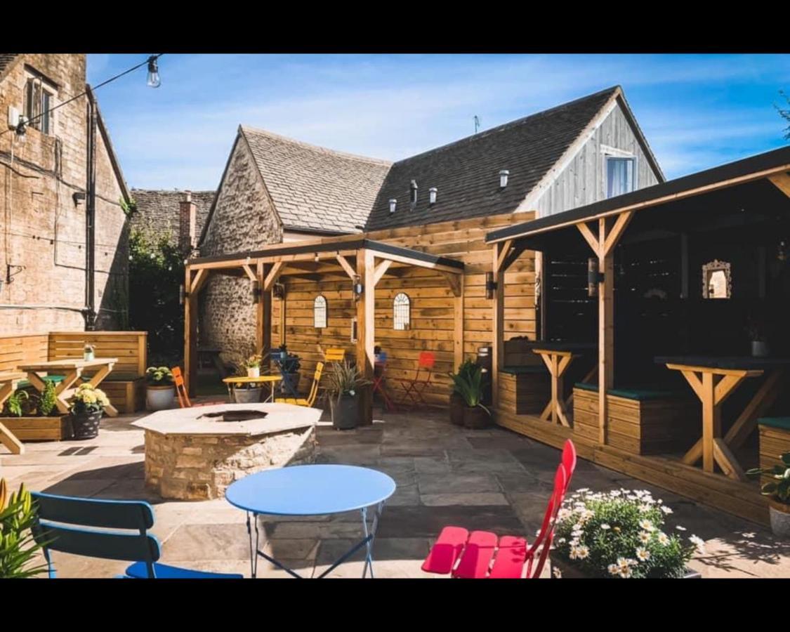 The Rose & Crown Farmhouse Kitchen Nympsfield Esterno foto